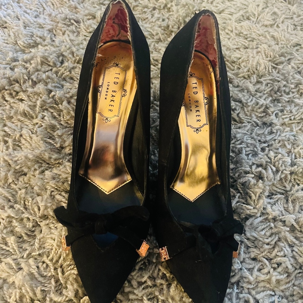 Ted Baker black heels